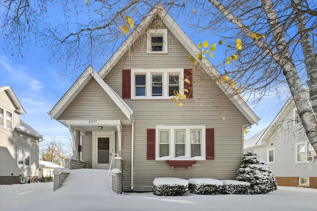 $269,900 | 6017 35th Avenue, Kenosha, WI 53142