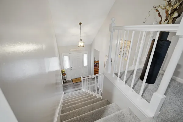 $375,000 | 24 Bay Pointe Drive, Bloomington, IL 61704