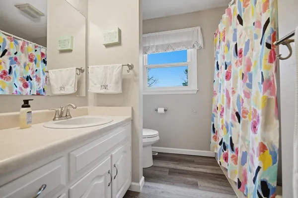 $375,000 | 24 Bay Pointe Drive, Bloomington, IL 61704