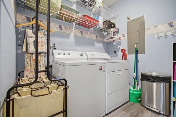 $375,000 | 24 Bay Pointe Drive, Bloomington, IL 61704