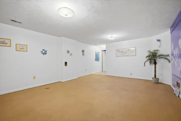 $375,000 | 24 Bay Pointe Drive, Bloomington, IL 61704