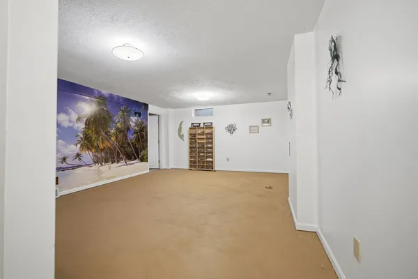 $375,000 | 24 Bay Pointe Drive, Bloomington, IL 61704