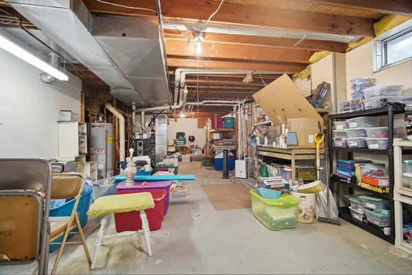 $375,000 | 24 Bay Pointe Drive, Bloomington, IL 61704