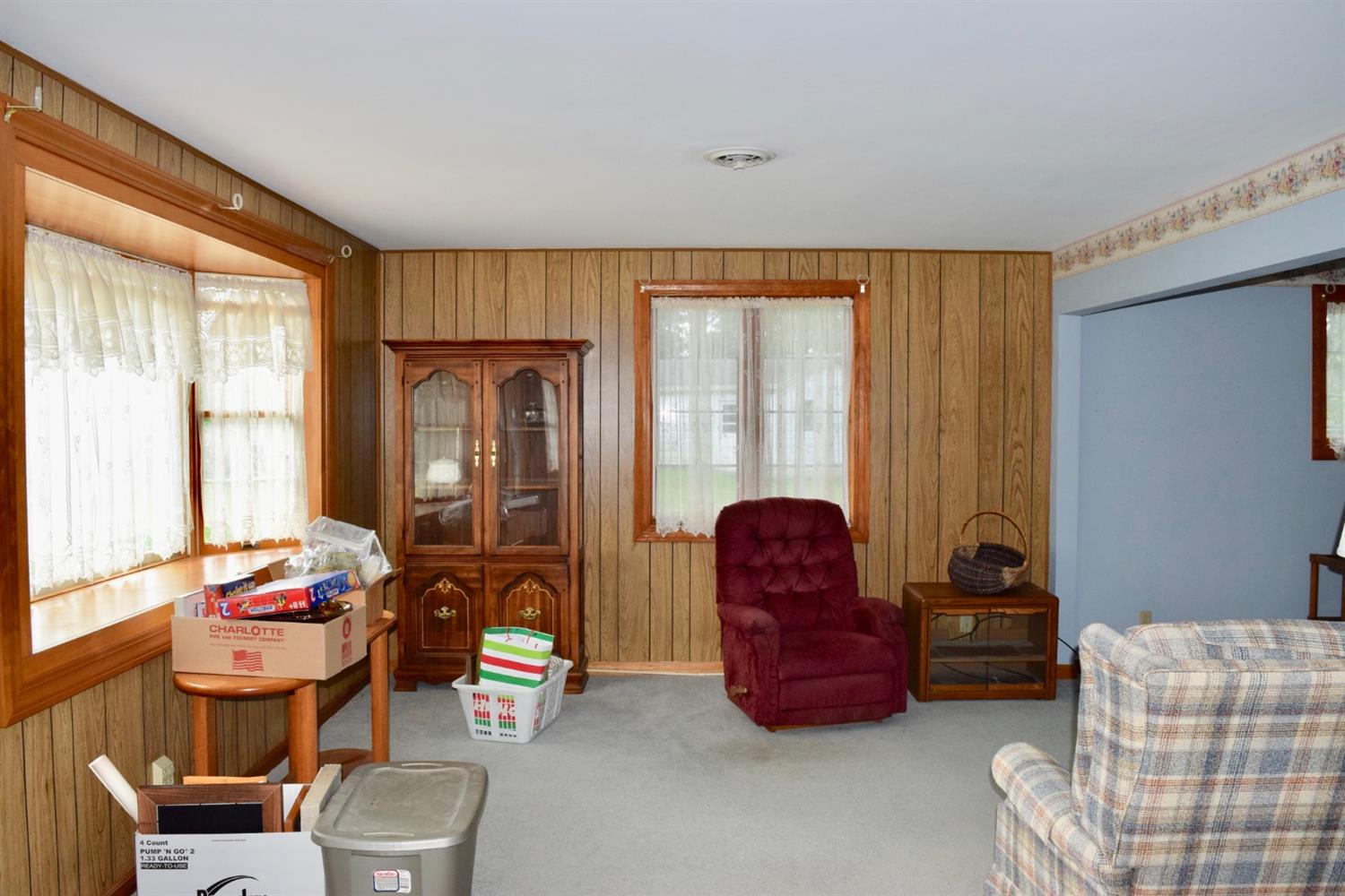 585 South Tanglewood Road Versailles, IN 47042 - Photo 3 of 27 Gallery Image 3