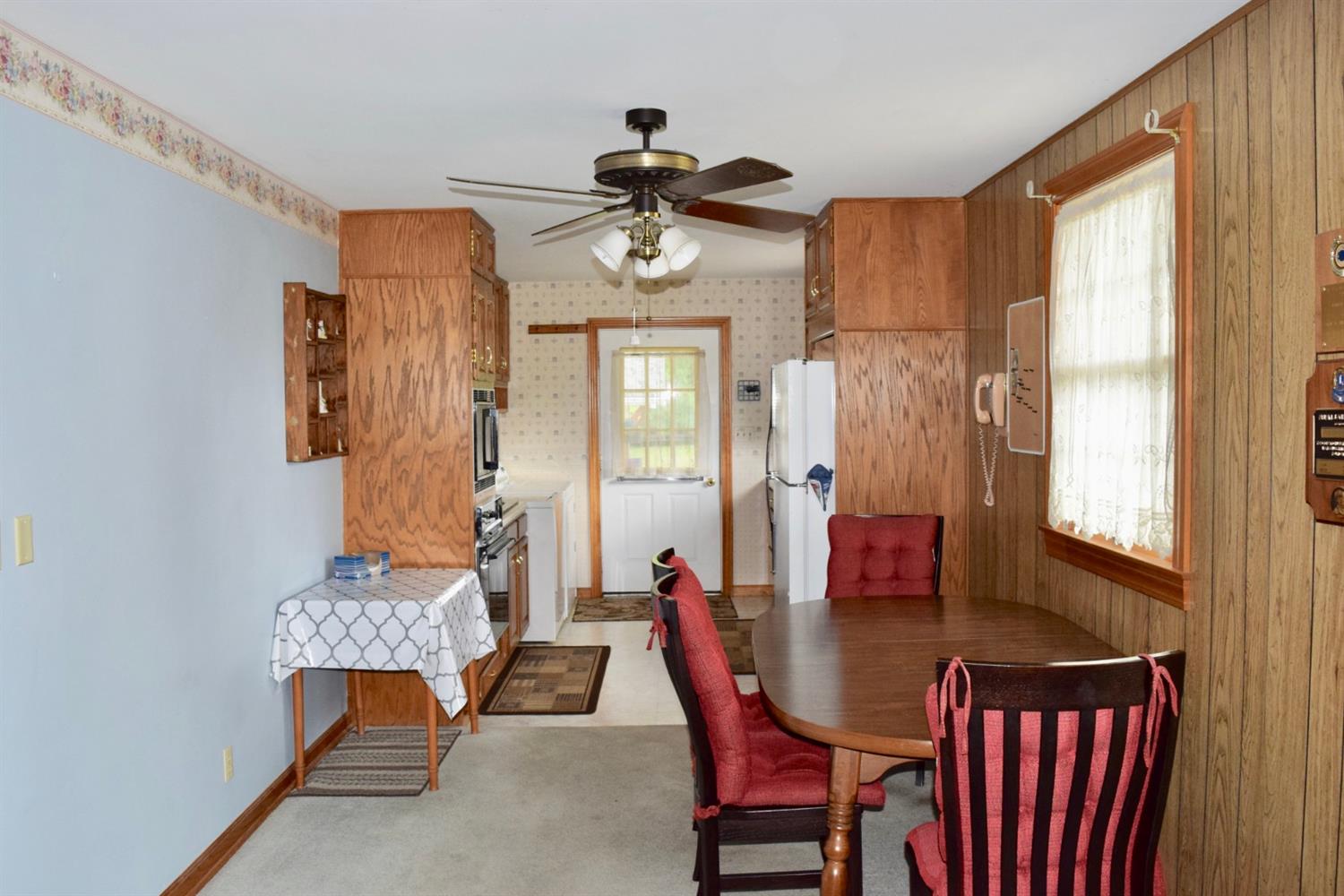 585 South Tanglewood Road Versailles, IN 47042 - Photo 5 of 27 Gallery Image 5