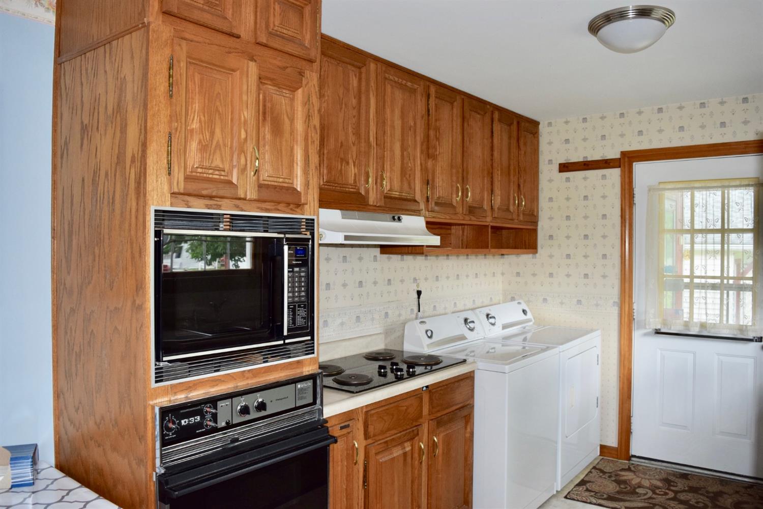 585 South Tanglewood Road Versailles, IN 47042 - Photo 9 of 27 Gallery Image 9