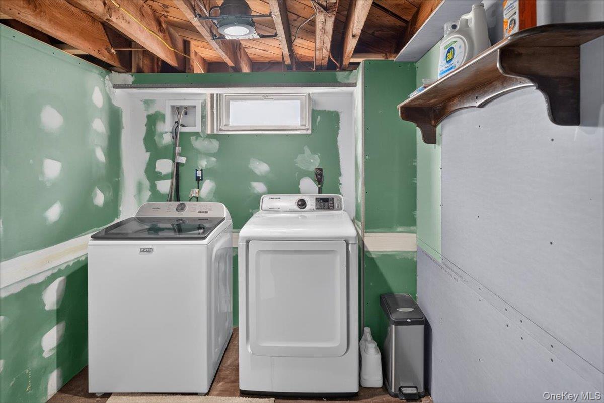 66 Fuoco Road Bellport, NY 11713 - Photo 17 of 19 washer/dryer