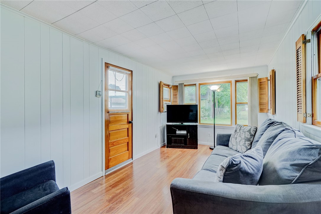 315 Mosley Road Greece, NY 14616 - Photo 14 of 30