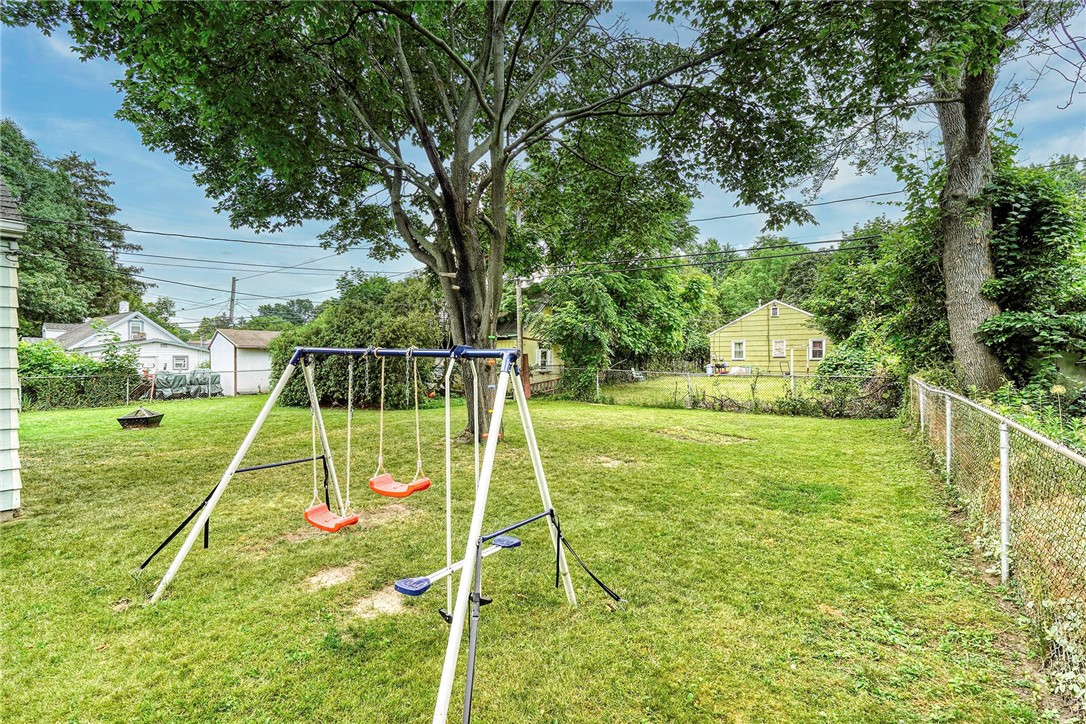 315 Mosley Road Greece, NY 14616 - Photo 28 of 30