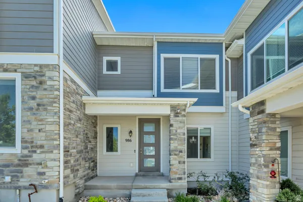 $399,000 | 986 Cyan Valley Way, Bluffdale, UT 84065