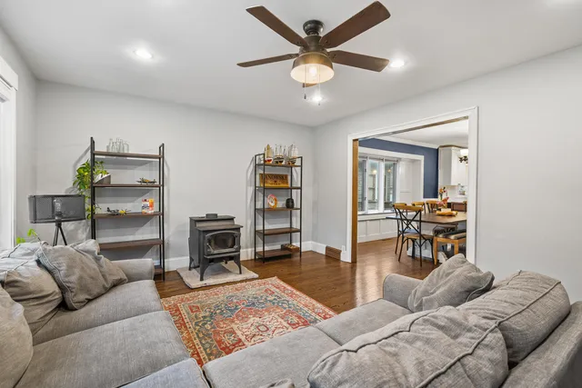 $679,000 | 6226 North Niagara Avenue, Chicago, IL 60631