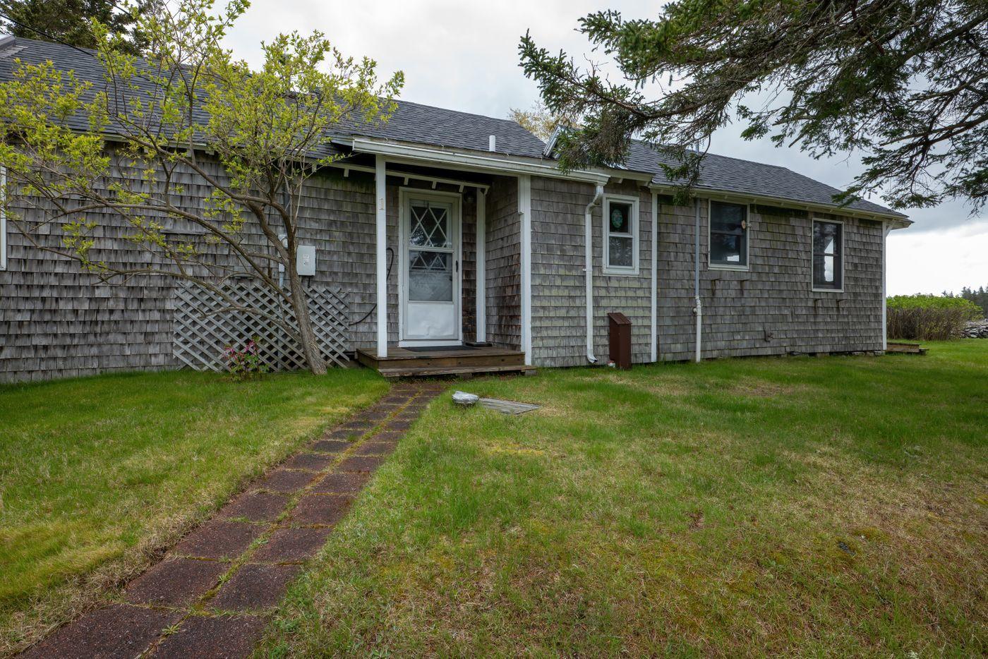 82 Jimmy's Point Road Cranberry Isles, ME 04625 - Photo 14 of 42 W15-ME1947_13A