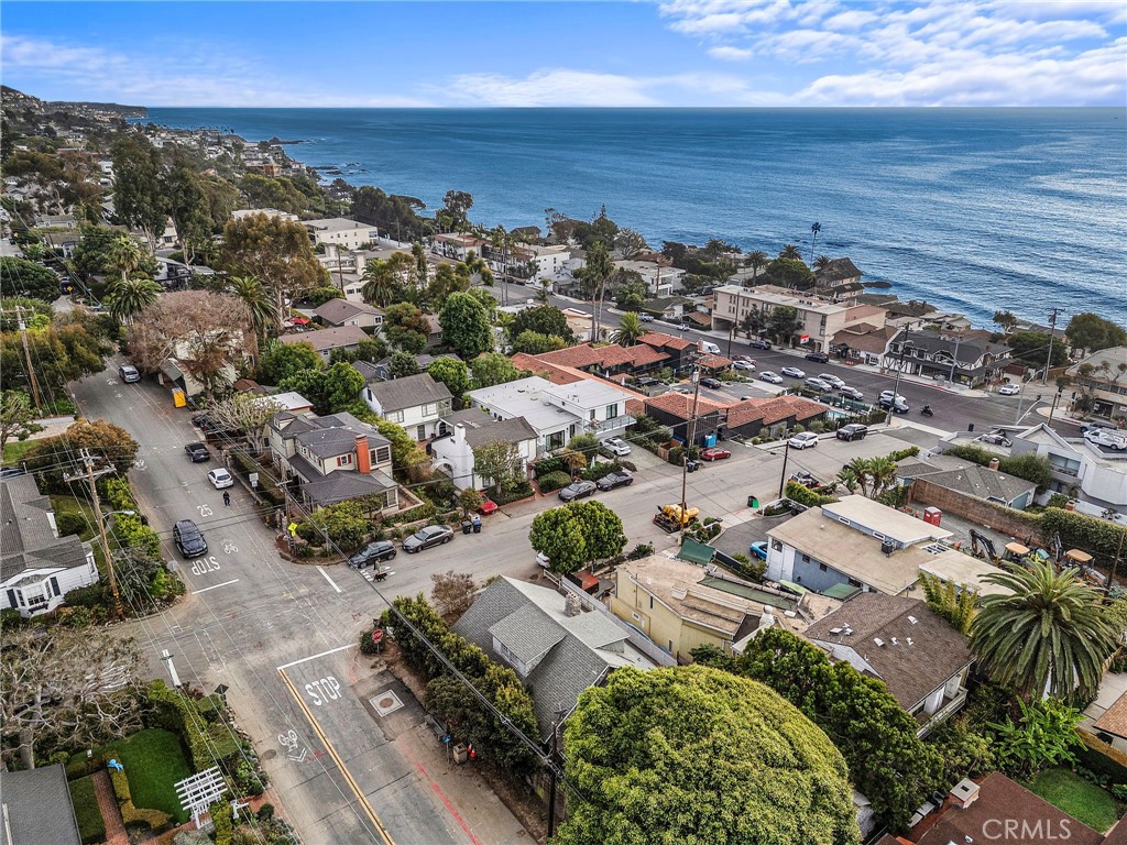 290 Diamond Street Laguna Beach, CA 92651 - Photo 27 of 30 an aerial view of multiple house