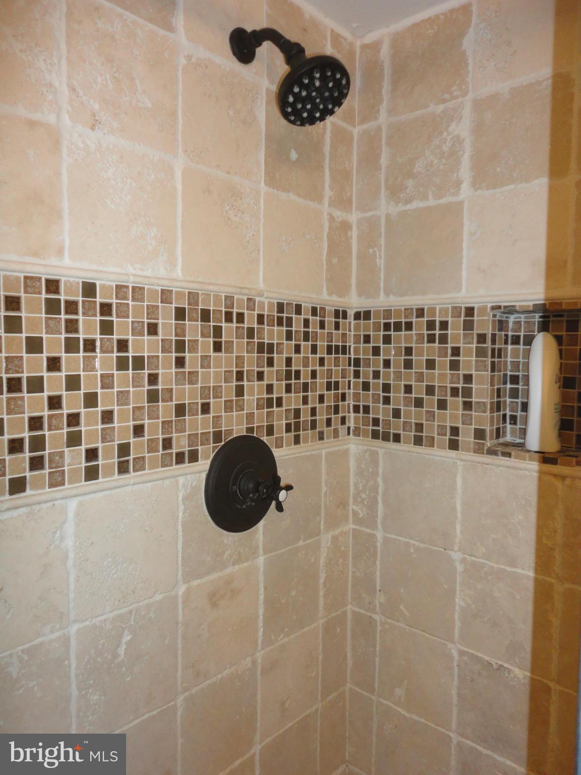 519 Piccadilly Road Baltimore, MD 21204 - Photo 22 of 28 Bath