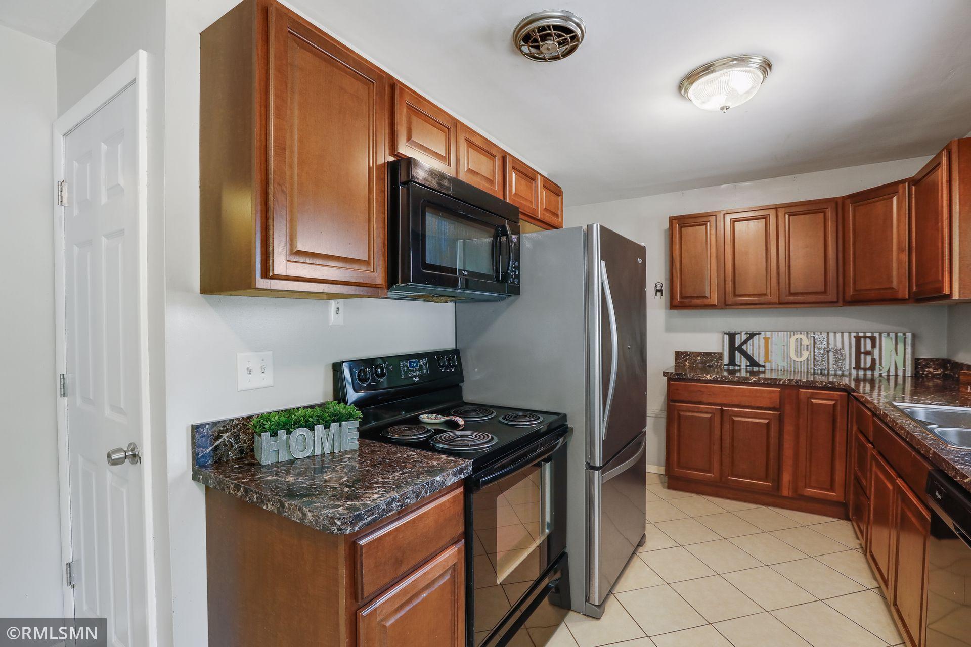 6901 East River Road Fridley, MN 55432 - Photo 13 of 38 Gallery Image 13