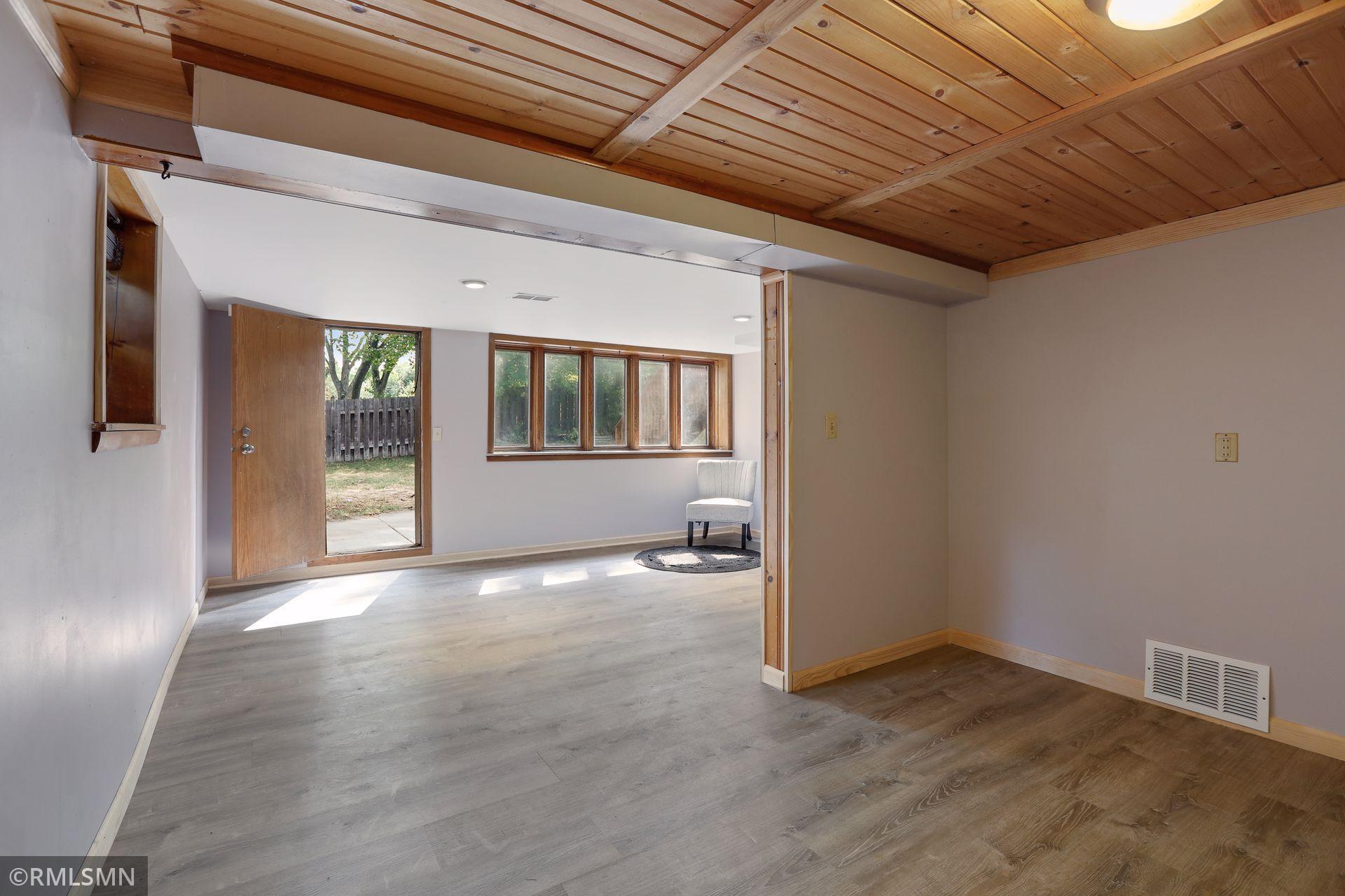 6901 East River Road Fridley, MN 55432 - Photo 25 of 38 Gallery Image 25