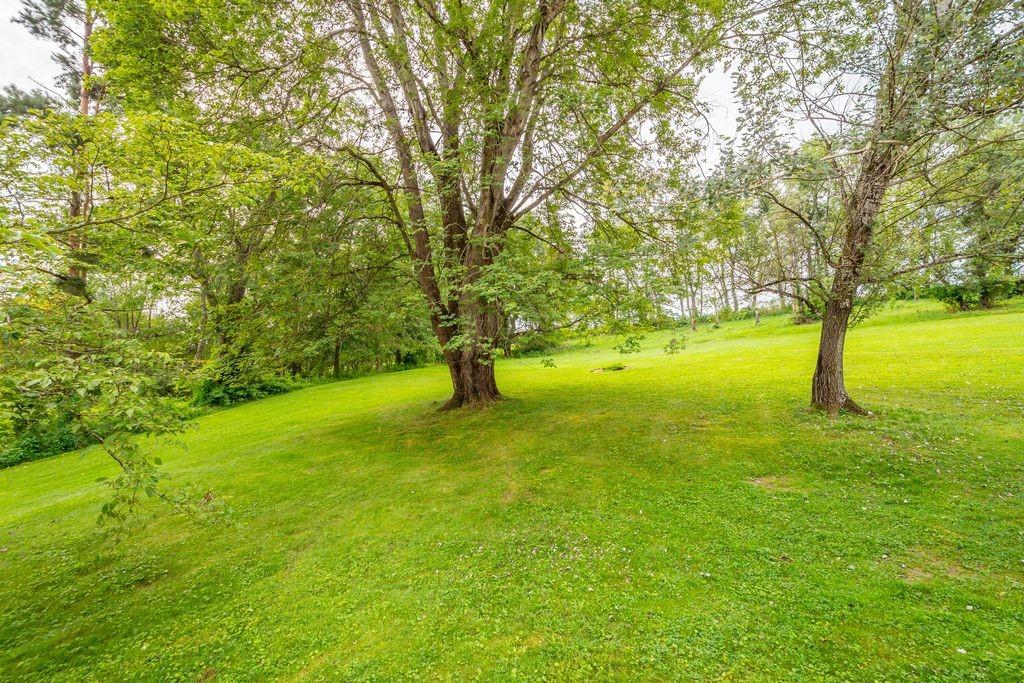 39 Donaldson Road Hickory, PA 15340 - Photo 7 of 28