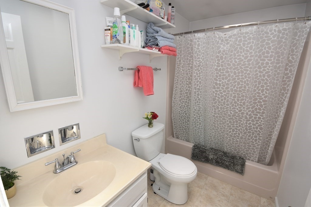 296 Wendell Road Shutesbury, MA 01072 - Photo 19 of 31 Gallery Image 19