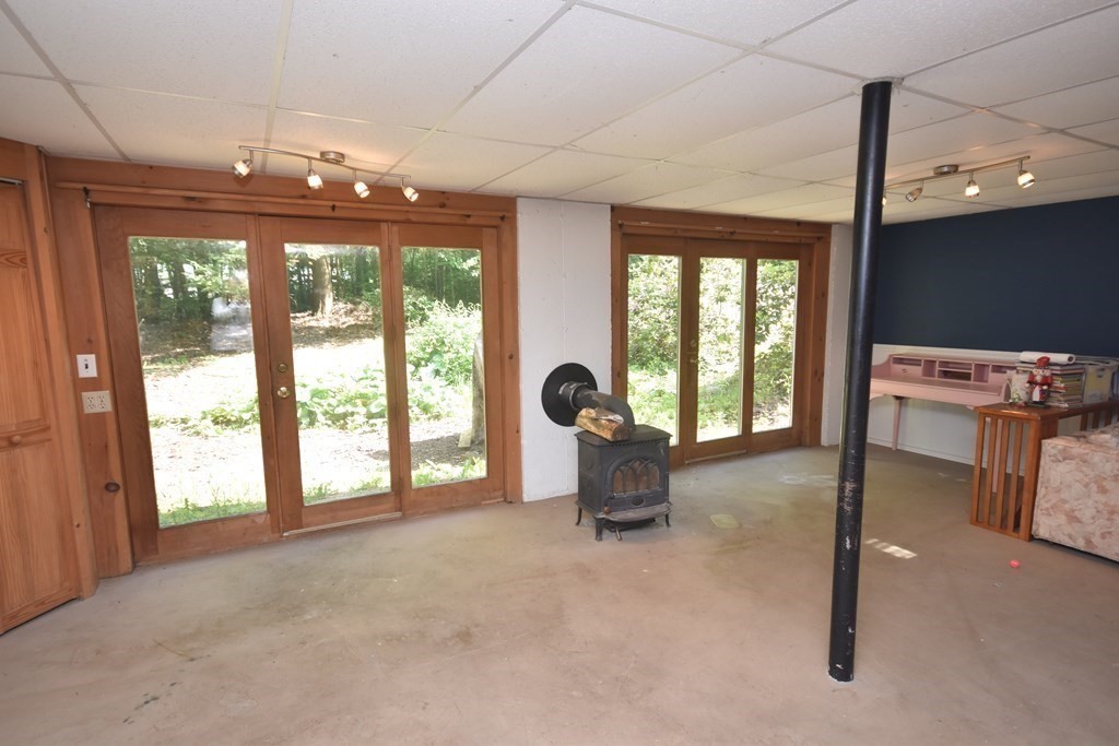 296 Wendell Road Shutesbury, MA 01072 - Photo 21 of 31 Gallery Image 21