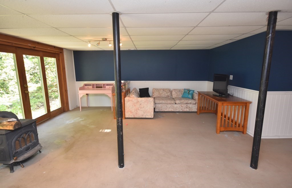 296 Wendell Road Shutesbury, MA 01072 - Photo 22 of 31 Gallery Image 22