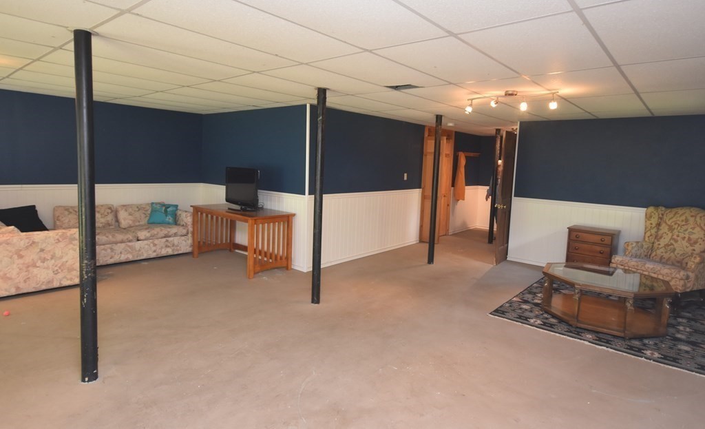 296 Wendell Road Shutesbury, MA 01072 - Photo 24 of 31 Gallery Image 24