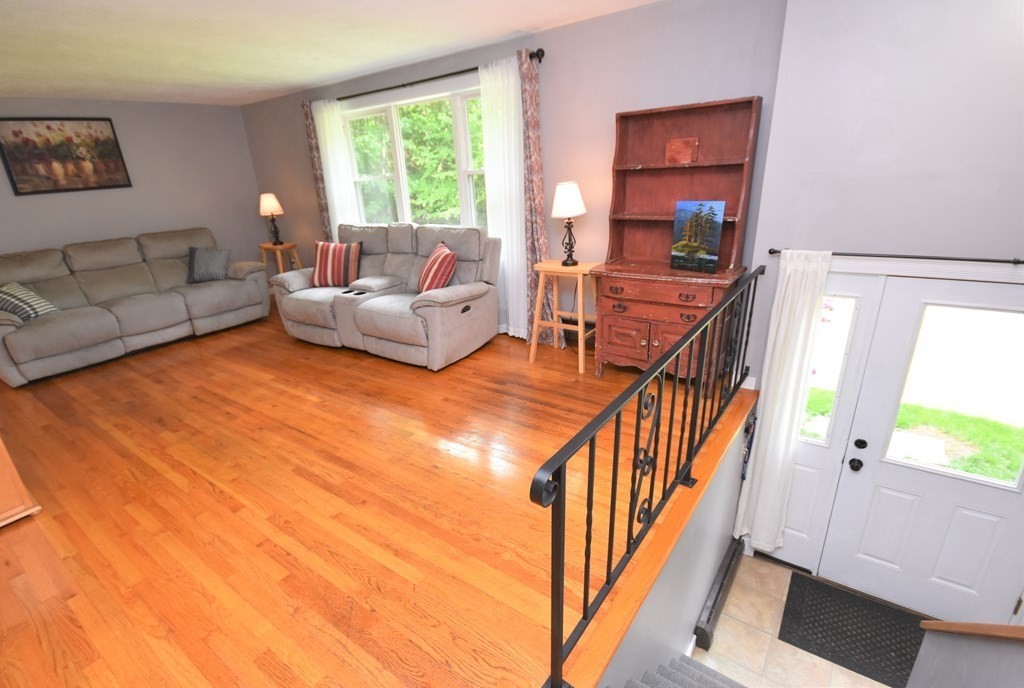 296 Wendell Road Shutesbury, MA 01072 - Photo 4 of 31 Gallery Image 4