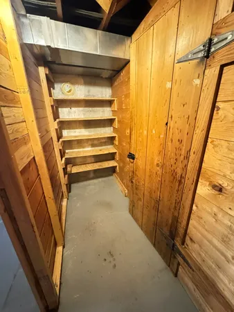 $420,000 | 105 South 7th Avenue, Ione, WA 99139