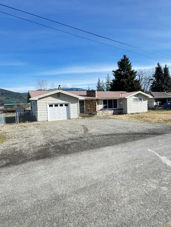 $420,000 | 105 South 7th Avenue, Ione, WA 99139