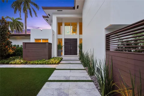 $4,899,000 | 325 Seven Isles Drive, Fort Lauderdale, FL 33301