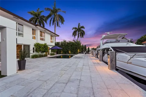 $4,899,000 | 325 Seven Isles Drive, Fort Lauderdale, FL 33301