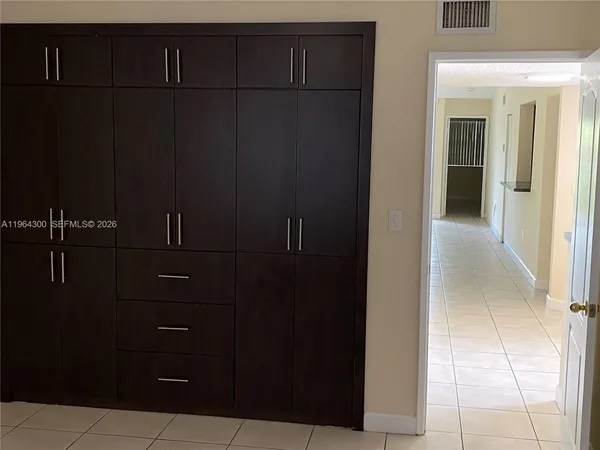 $2,550 | 4772 Northwest 97th Place, Unit 219, Doral, FL 33178