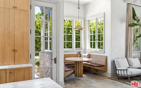 $28,500,000 | 6625 Zumirez Drive, Malibu, CA 90265