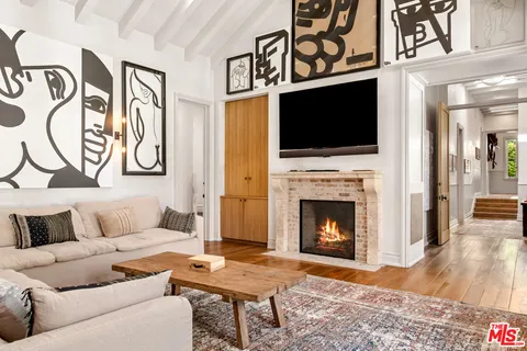$28,500,000 | 6625 Zumirez Drive, Malibu, CA 90265