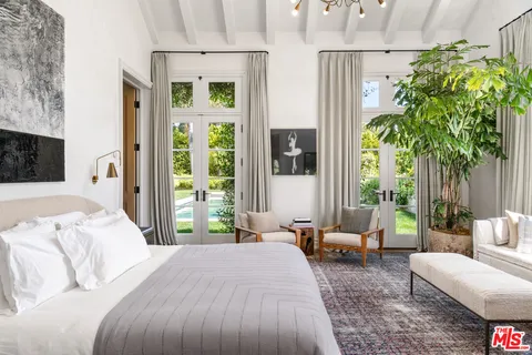 $28,500,000 | 6625 Zumirez Drive, Malibu, CA 90265