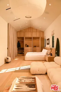 $28,500,000 | 6625 Zumirez Drive, Malibu, CA 90265