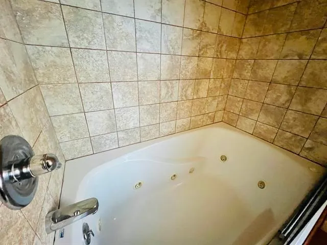 $294,900 | 113 North Vita Avenue, Beaver Dam, WI 53916