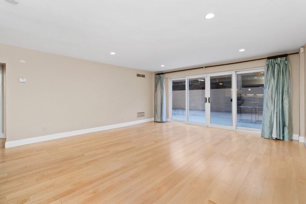 1600 Beacon Street, Unit 207 Brookline, MA 02446 - Photo 10 of 26