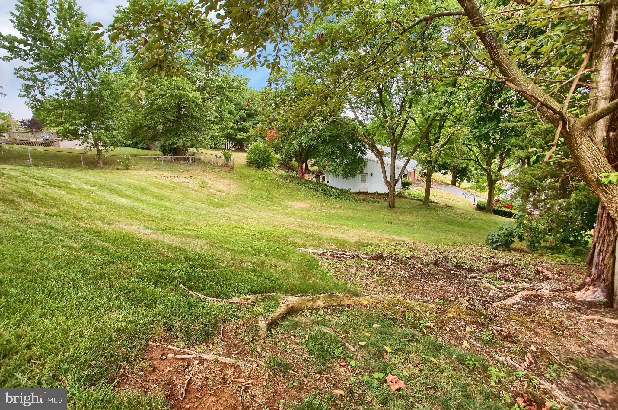 5117 Ridgeview Drive Harrisburg, PA 17112 - Photo 31 of 32 Gallery Image 31