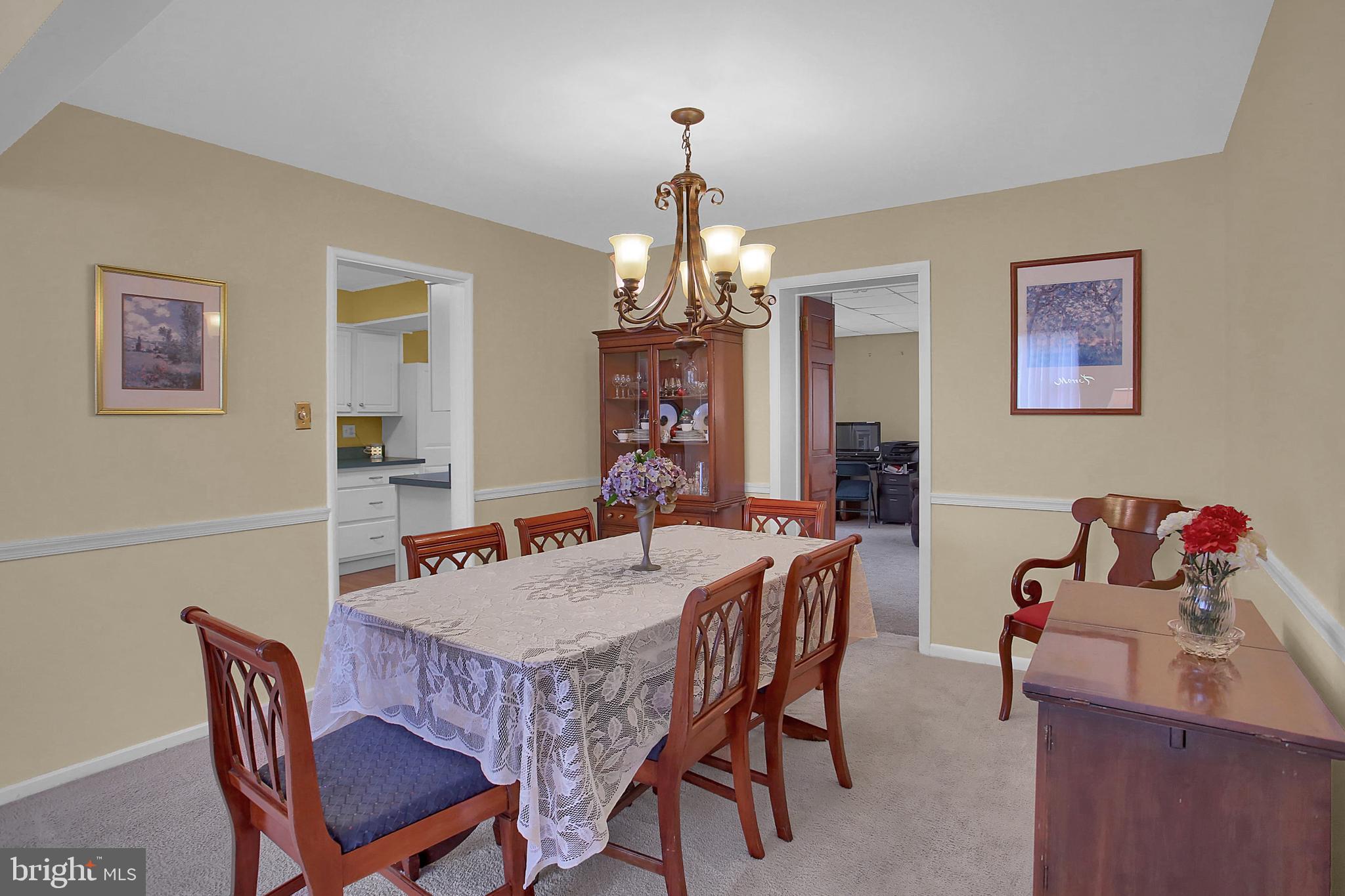 5117 Ridgeview Drive Harrisburg, PA 17112 - Photo 6 of 32 Gallery Image 6