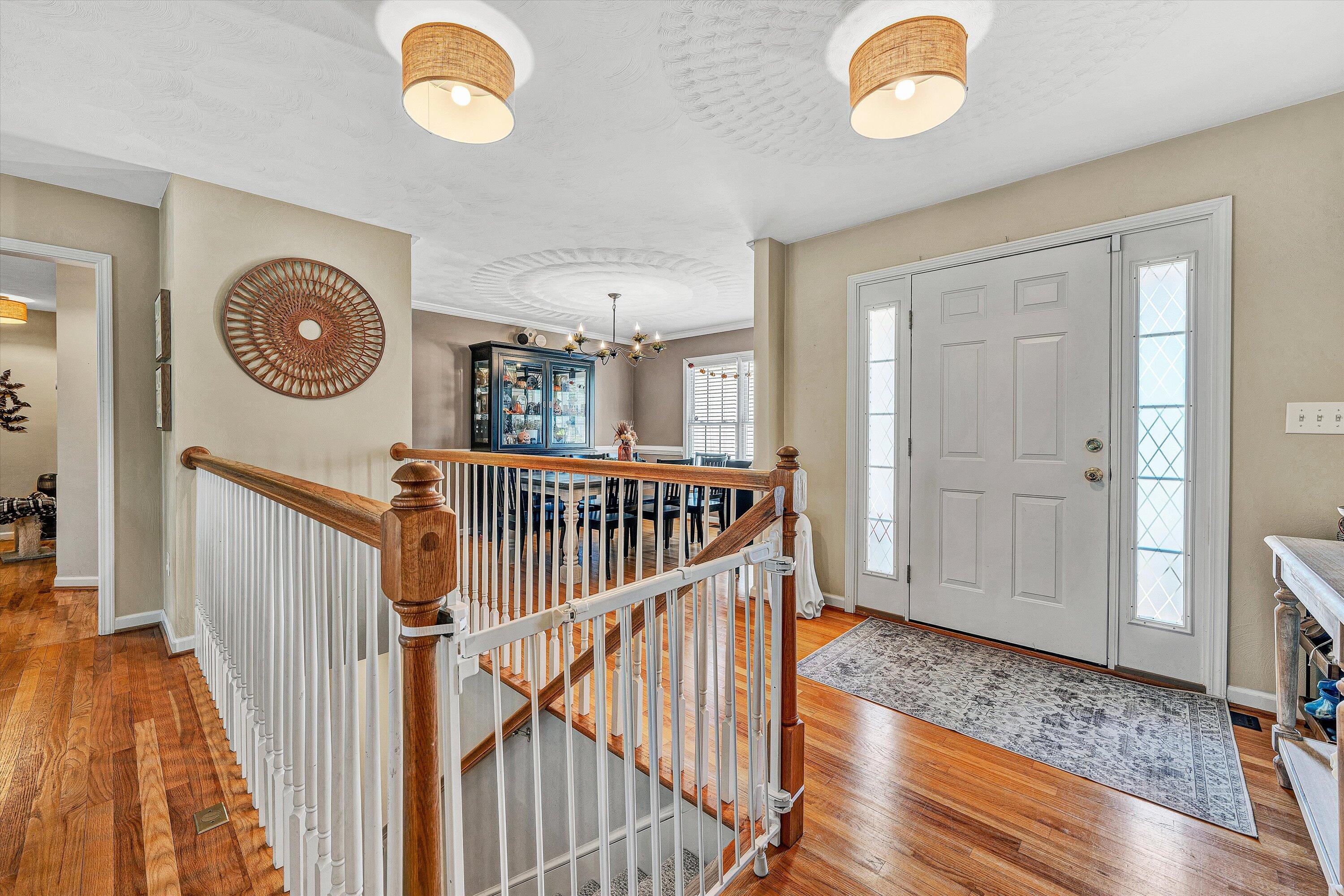 120 Eagle Ridge Roanoke, VA 24012 - Photo 6 of 41 Foyer