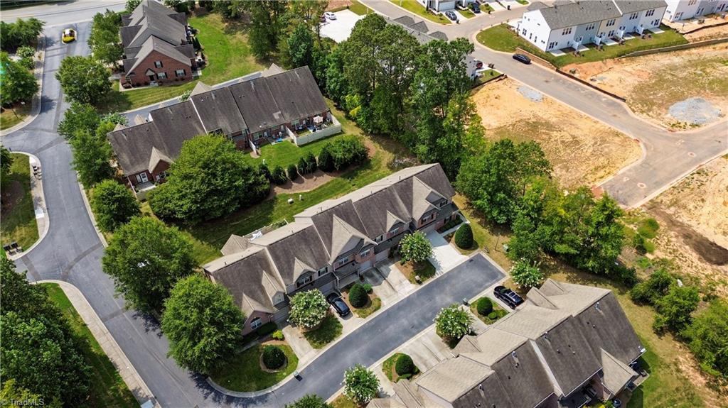 3046 Renaissance Parkway Jamestown, NC 27282 - Photo 5 of 50