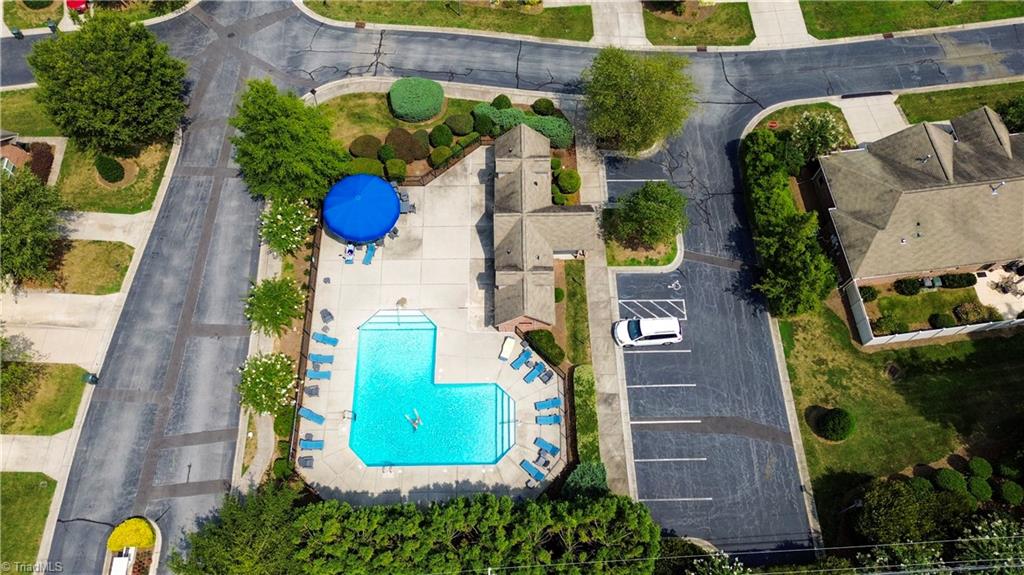 3046 Renaissance Parkway Jamestown, NC 27282 - Photo 7 of 50