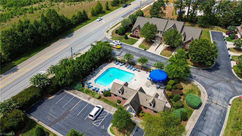 3046 Renaissance Parkway Jamestown, NC 27282 - Photo 8 of 50