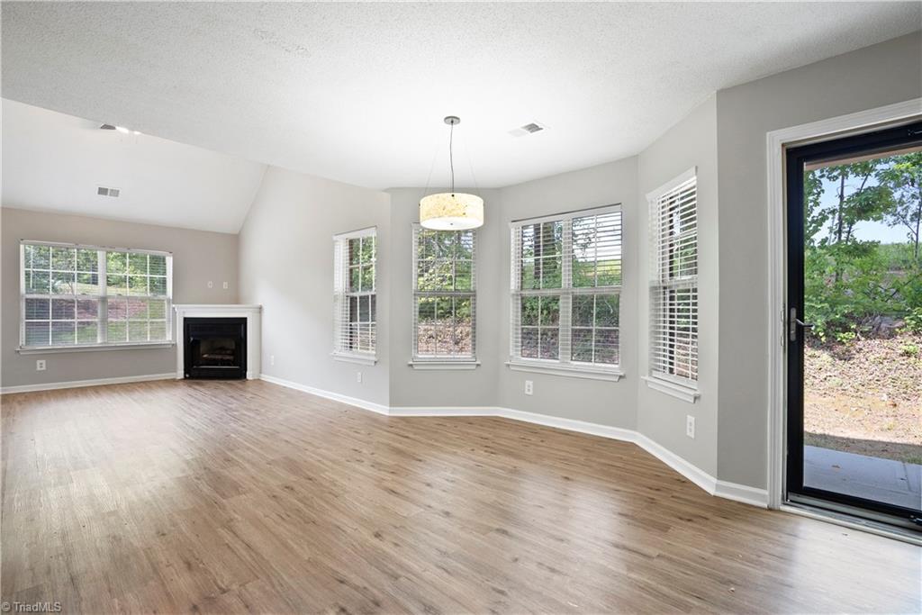 3046 Renaissance Parkway Jamestown, NC 27282 - Photo 10 of 50