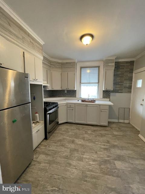 573 Anchor Street Philadelphia, PA 19120 - Photo 4 of 10