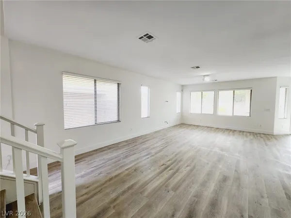 $2,385 | 7445 Calzado Drive, Las Vegas, NV 89178