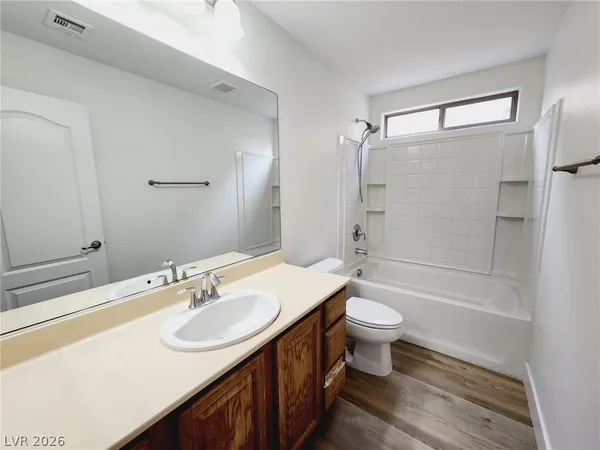 $2,385 | 7445 Calzado Drive, Las Vegas, NV 89178