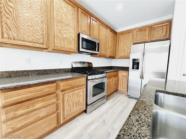 $2,385 | 7445 Calzado Drive, Las Vegas, NV 89178