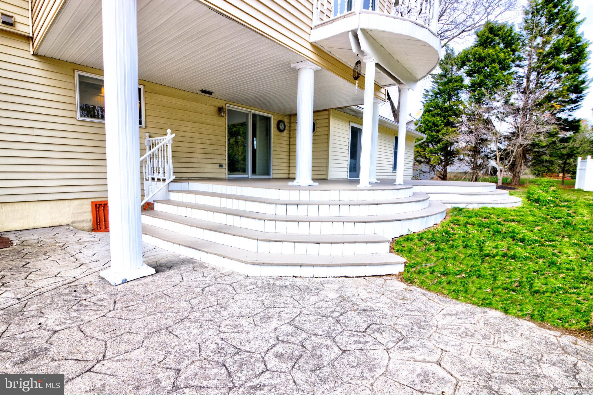 7809 Locust Wood Road Severn, MD 21144 - Photo 4 of 42