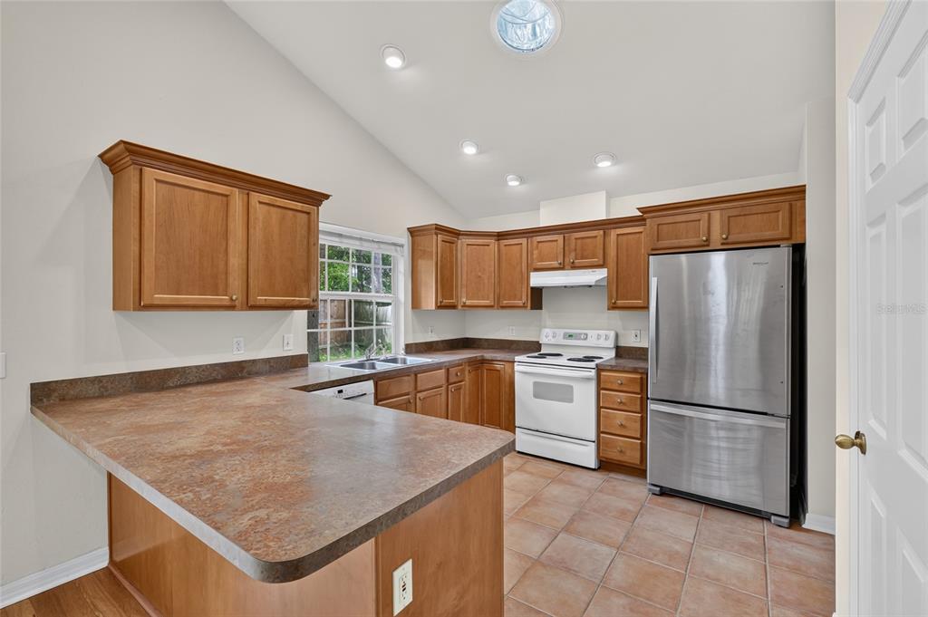 9437 Southwest 31st Lane Gainesville, FL 32608 - Photo 18 of 41